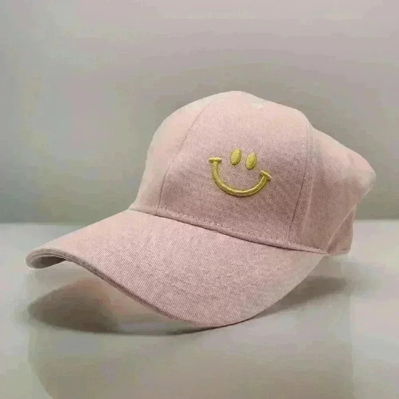 Woman’s Pink Embroidered Smiley Baseball Cap - Picture 1 of 7